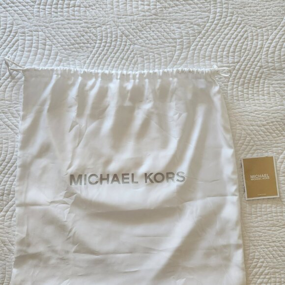 Michael Kors Tan Top Handle bag with Cross Body Strap - Picture 2 of 12